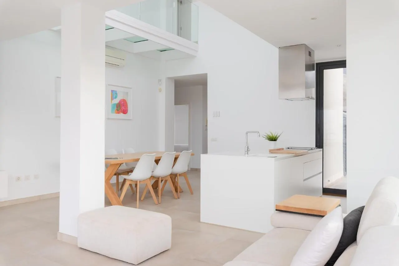 Karat Villa Neveda Costa Adeje 0*,  İspanya